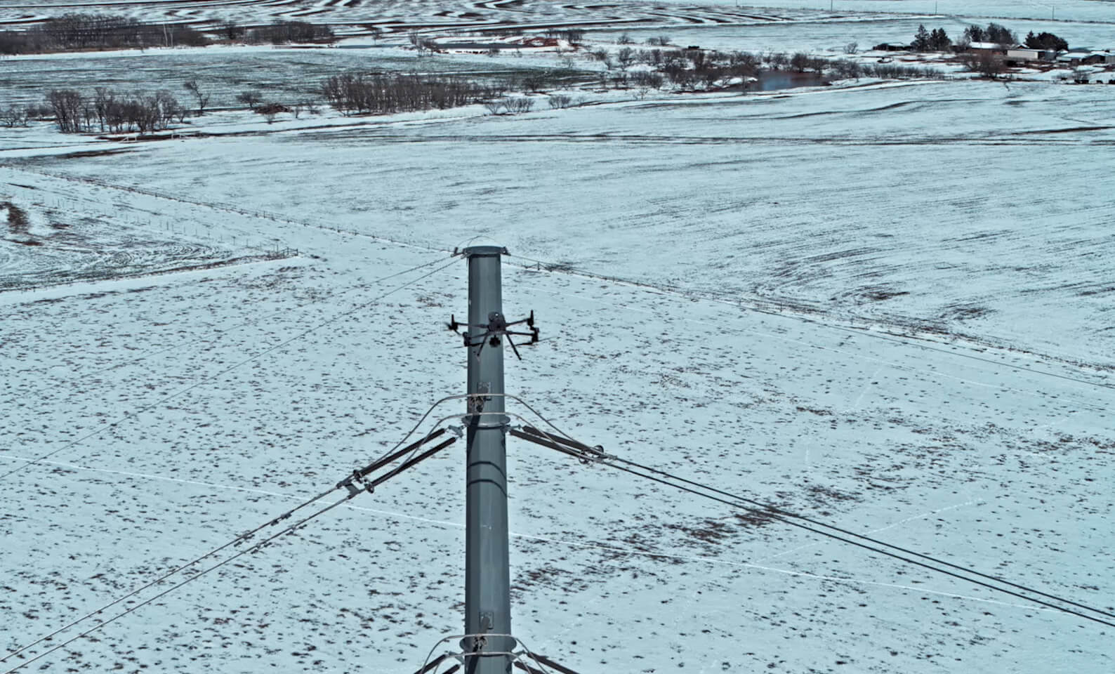 Inspección de línea eléctrica